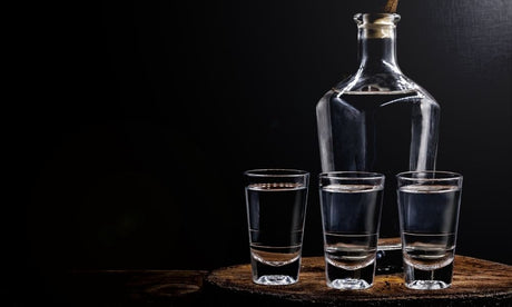 Top Reasons Why People Like To Drink Moonshine